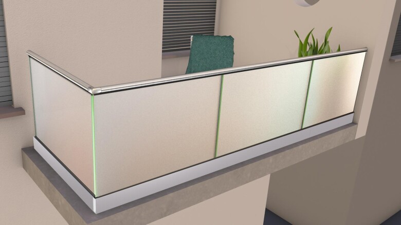 Ganzglasgeländer mit Klarglas (inkl. Sichtschutzfolie) | < 8 m Länge | L-Form | Handlauf rund | Home-A