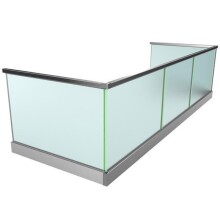 Ganzglasgeländer mit Klarglas (inkl. Sichtschutzfolie) | aufgeschraubt | U-Form | Handlauf eckig | Business | huero.de